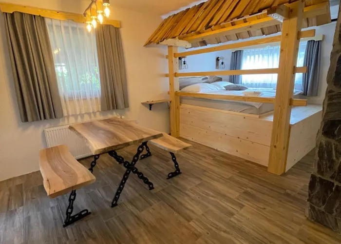 Mama Mia Apartments